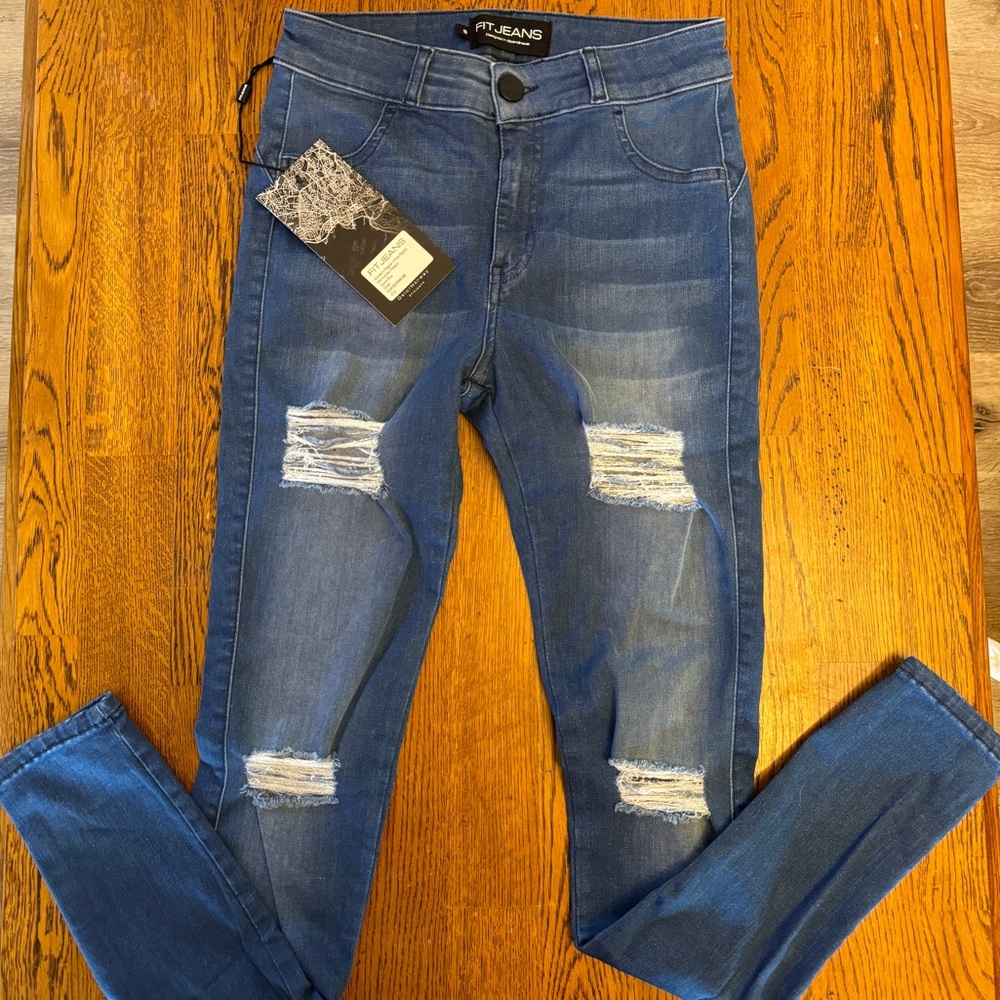 Fitjeans Regular mid waisted ripped skinny jeans